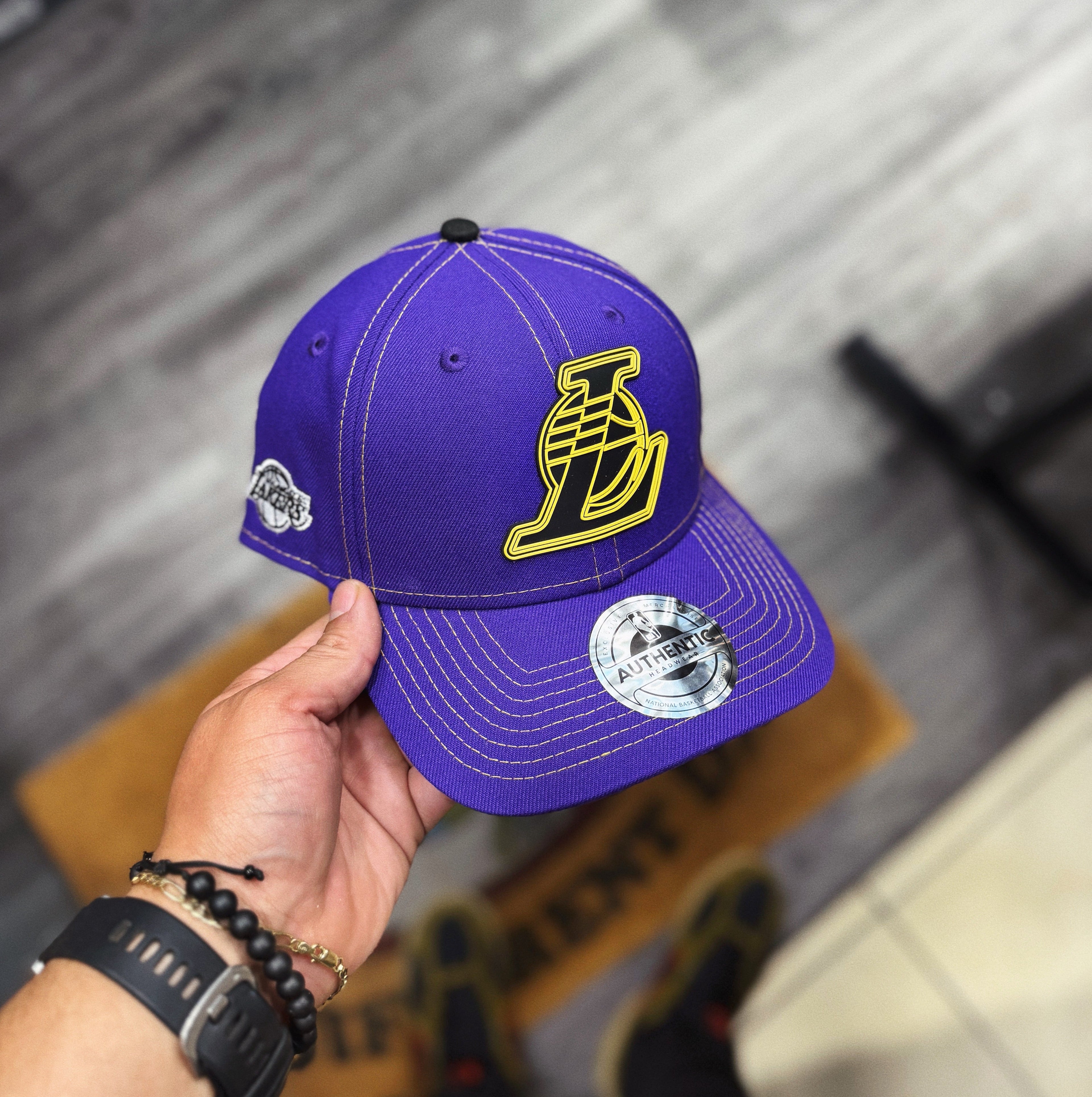Authentic Headwear NBA LA Lakers