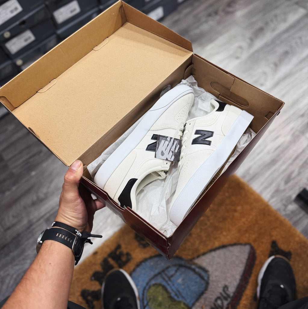 New Balance Numeric 272