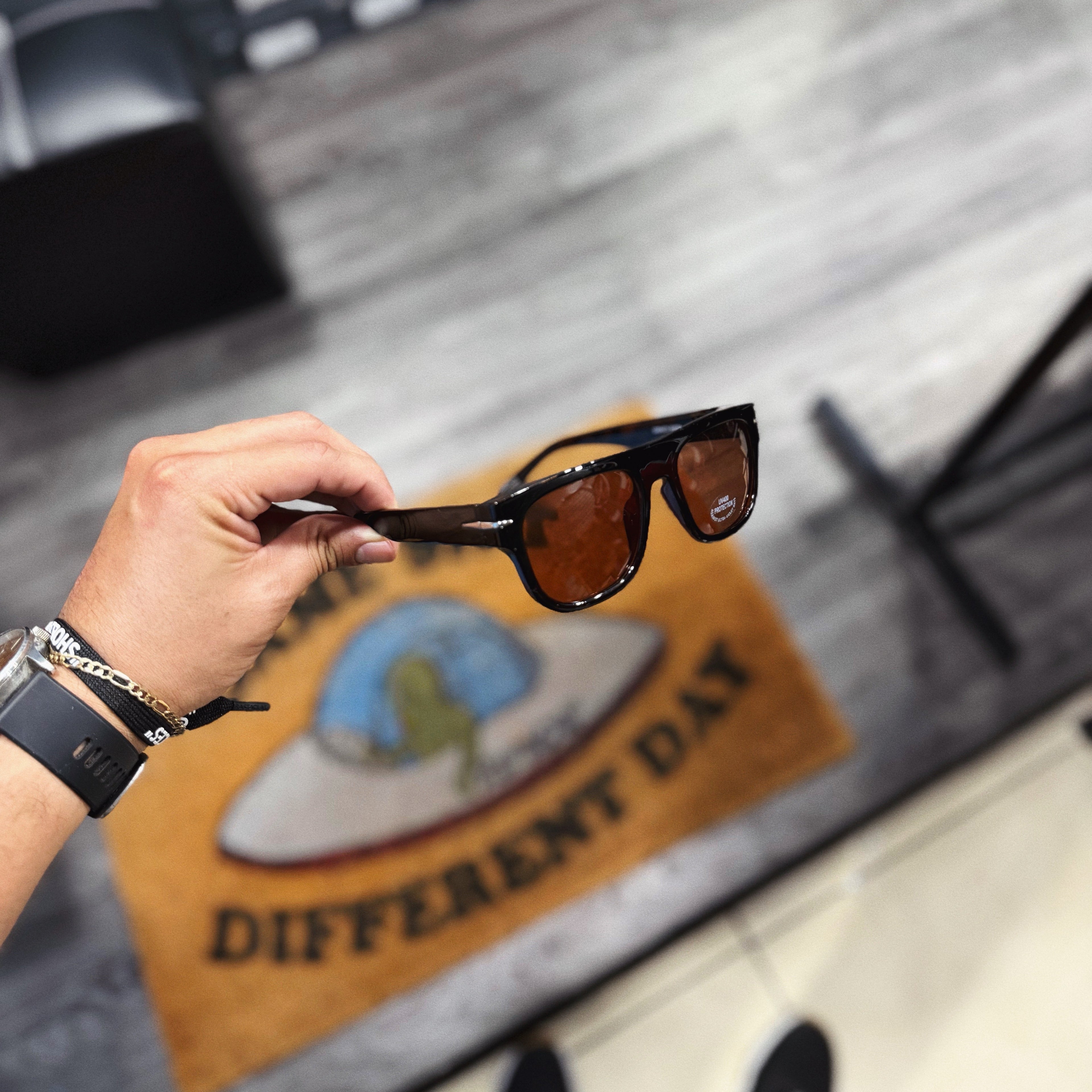 Opulent Visión Sunglasses - Brown