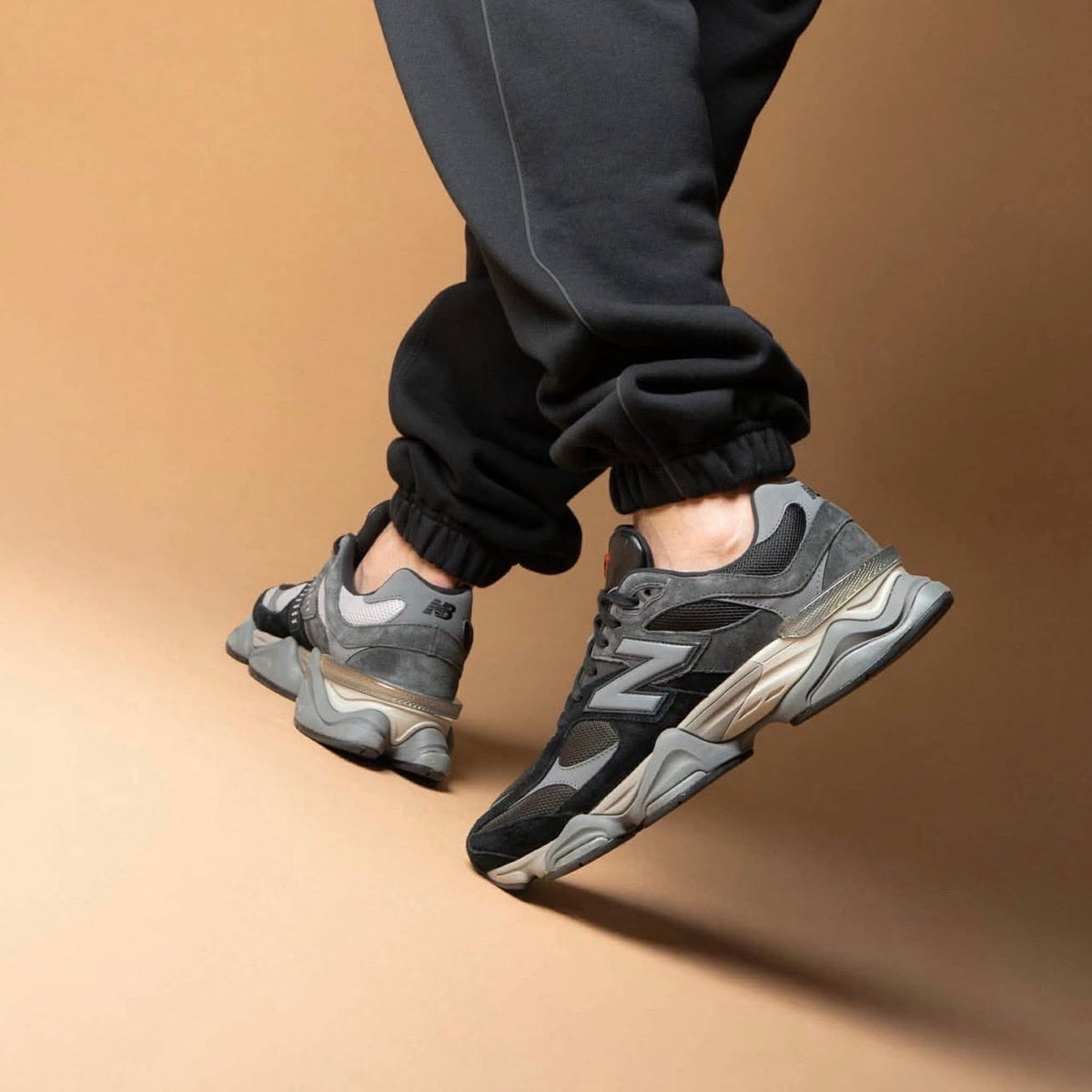 New Balance Rips New Balance 9060 “ Castle Rock ” – Underground El Salvador