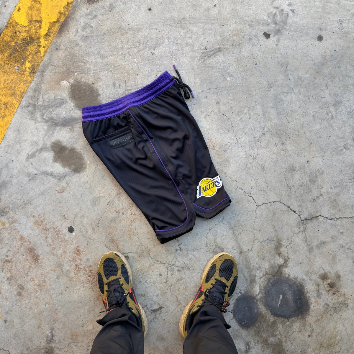 NBA LA Lakers " Court to field "