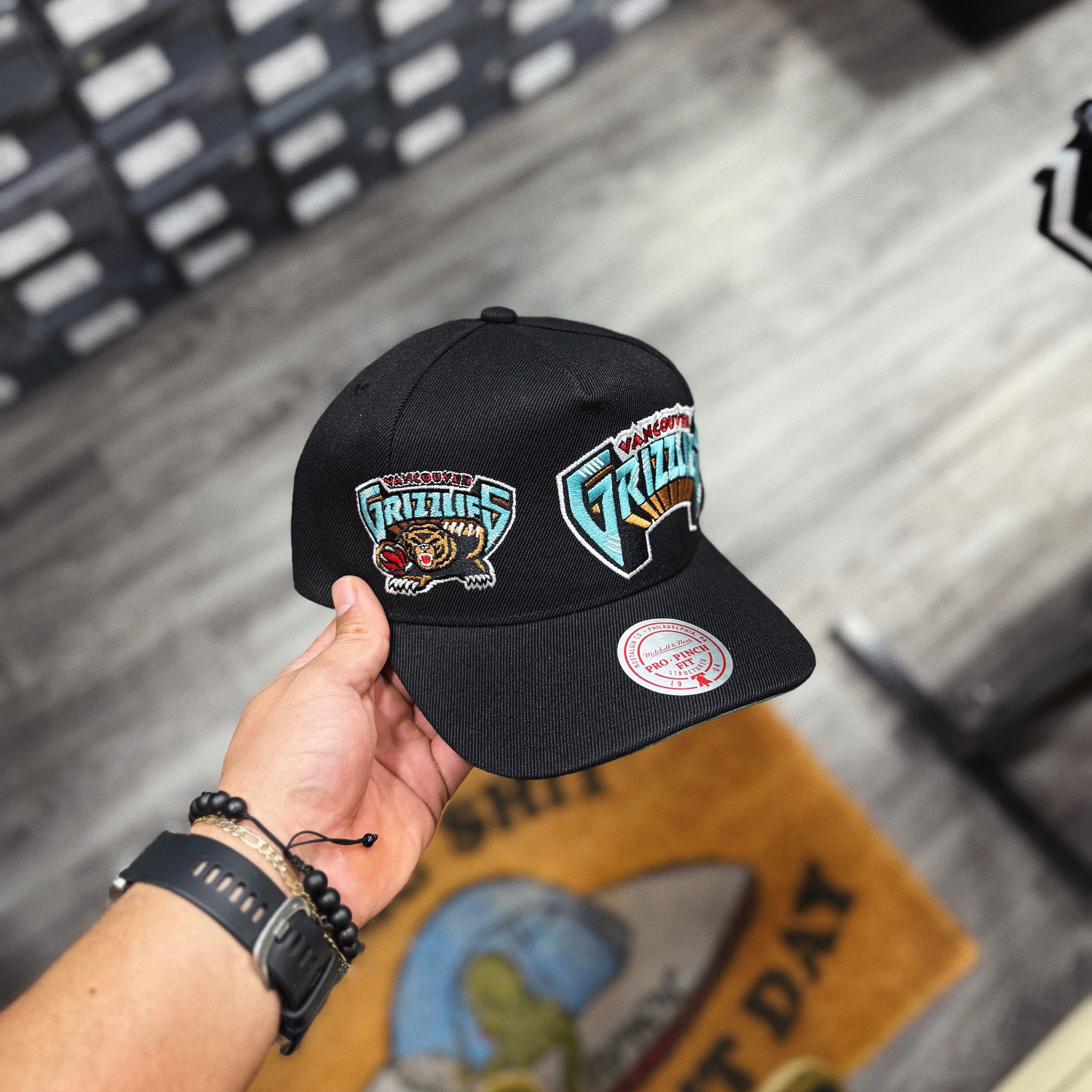 Snapback M&N Vancouver Grizzliez