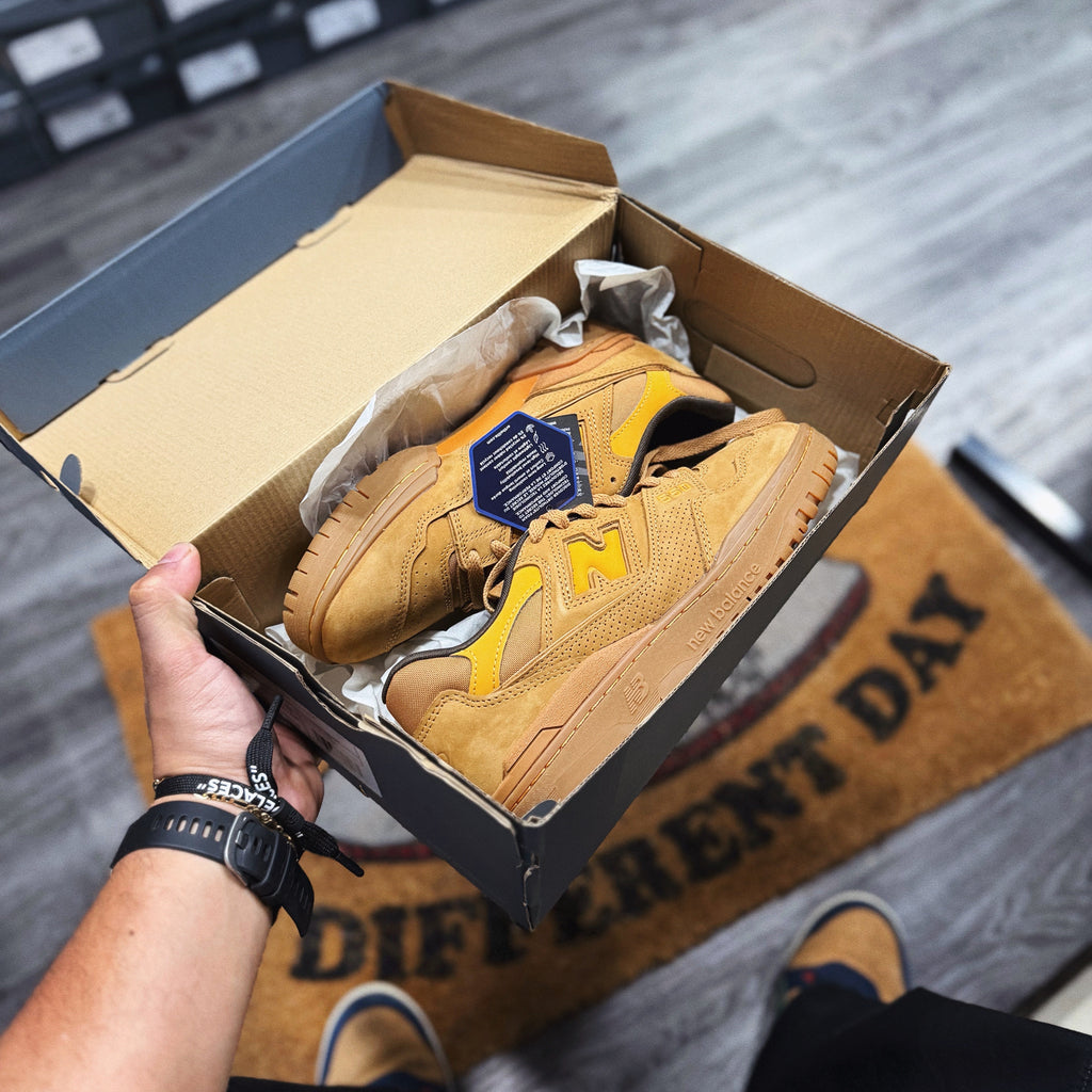New Balance 550