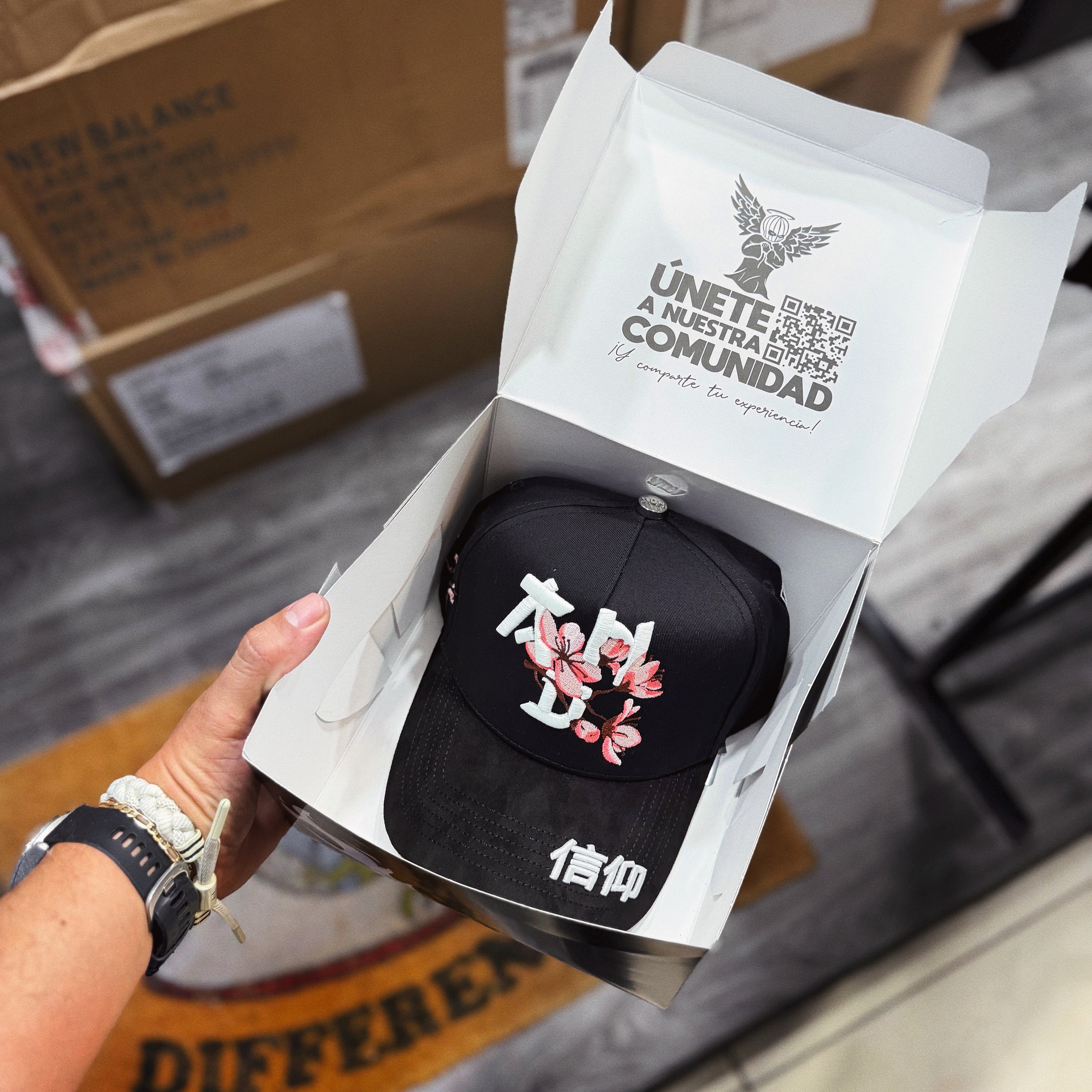 ADN Caps “Sakura”