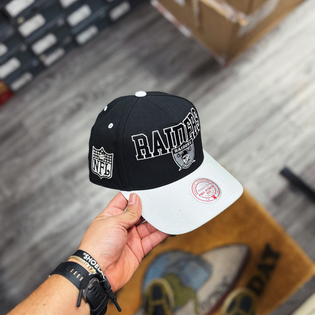 NFL Blitz Pro Las Vegas Raiders Mitchell & Ness