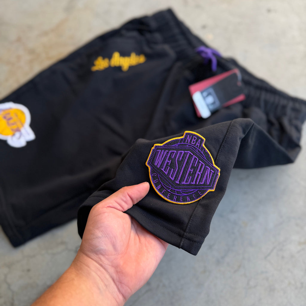 NBA Los Angeles Lakers Short Mitchell & Ness