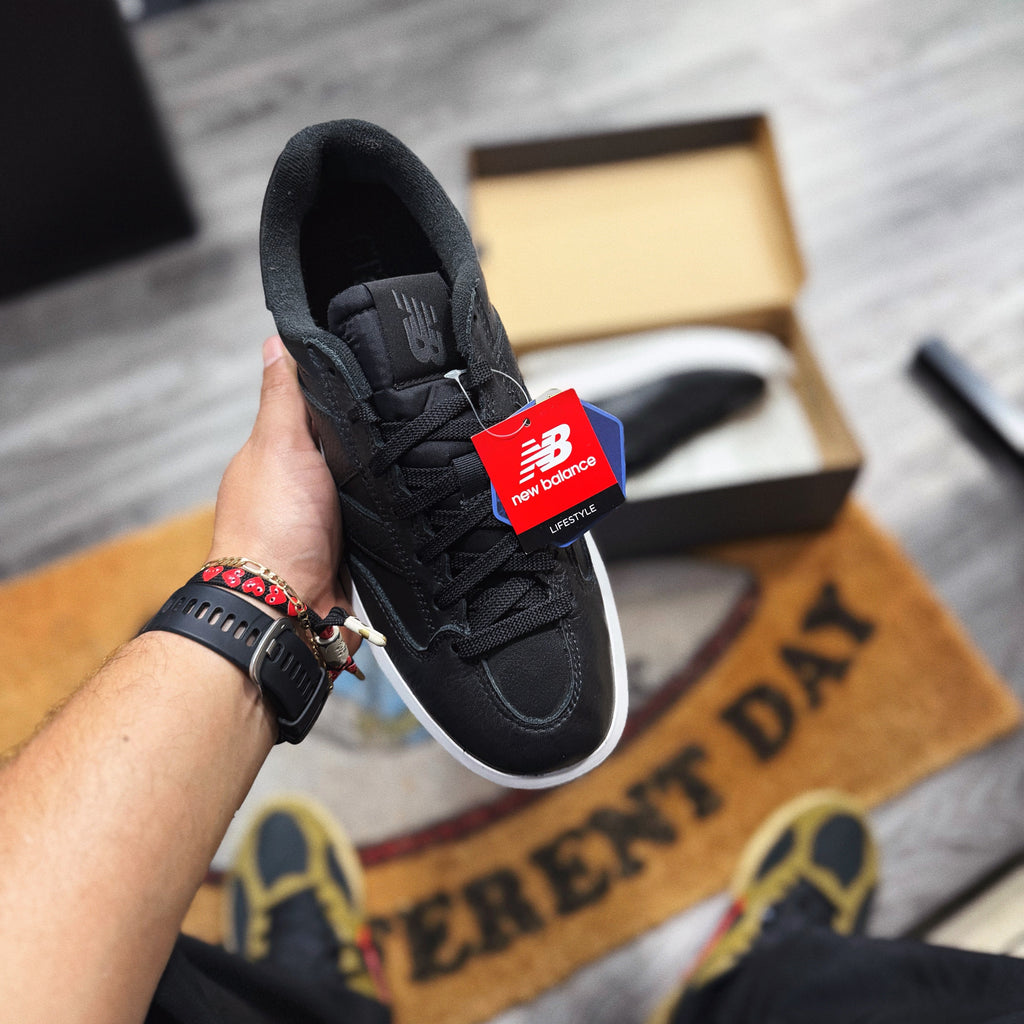New Balance CT302 “ Triple Black ”
