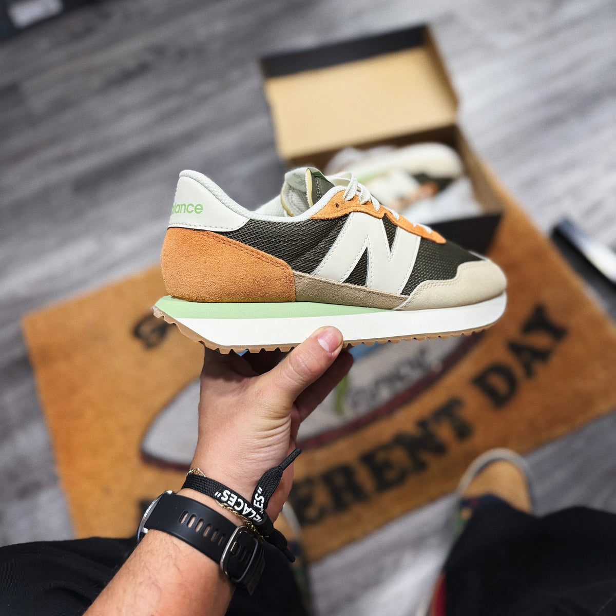 New Balance Rips New Balance 237 – Underground El Salvador