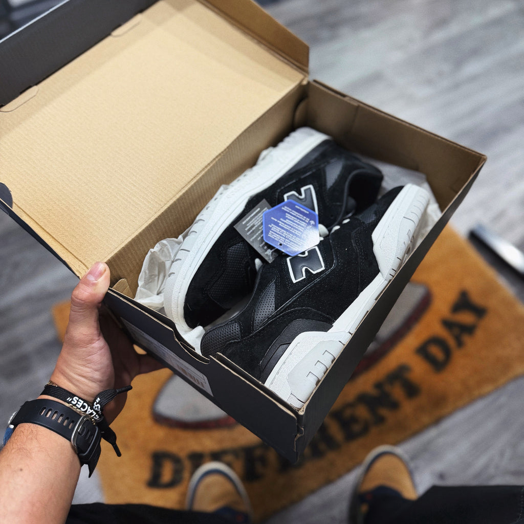 New Balance 550