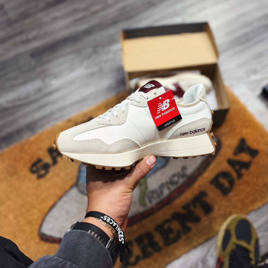 New Balance 327
