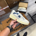 New Balance 550 Vintage
